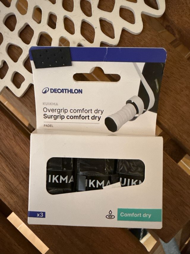 Pala de pádel + funda + overgrip