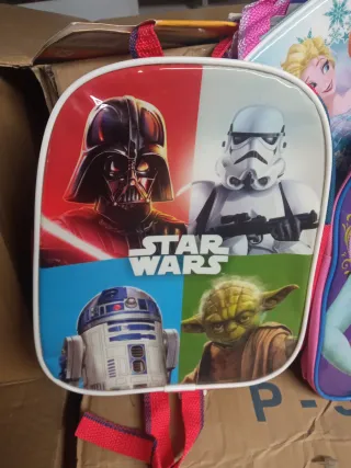 Mochilas Star Wars y Frozen