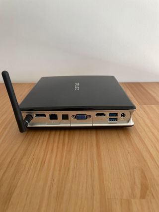 Mini PC Zotac BI325
