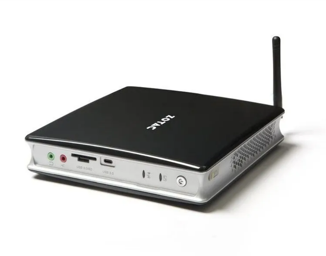 Mini PC Zotac BI325