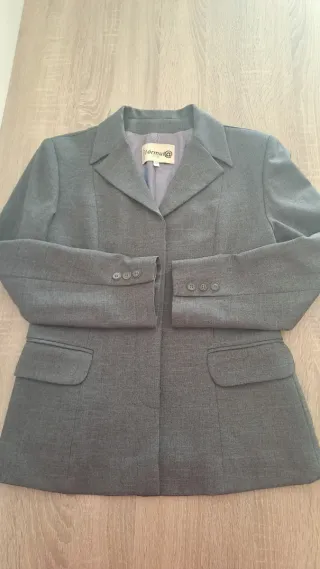 Americana Fórmul@ Joven.Talla 42.Mujer