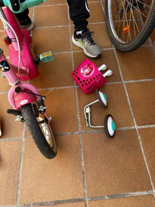 Bicicleta B Twin 14 con ruedines