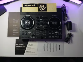 Numark Party Mix Live - Mesa DJ Principiante