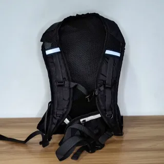 Mochila de hidratación – Compacta y ligera, nueva
