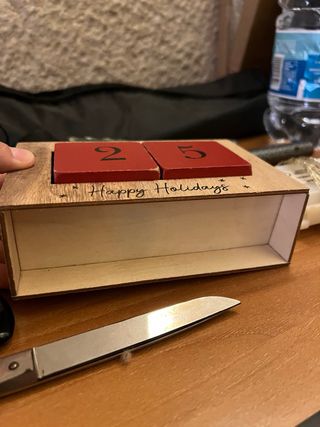 Calendario Avvento Natale Auto Rossa Albero