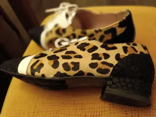 Zapatos mujer piel 37 leopardo, negro y blanco