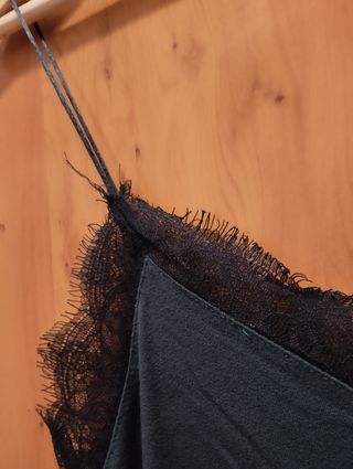 Blusa verde encaje Pull&Bear Talla S