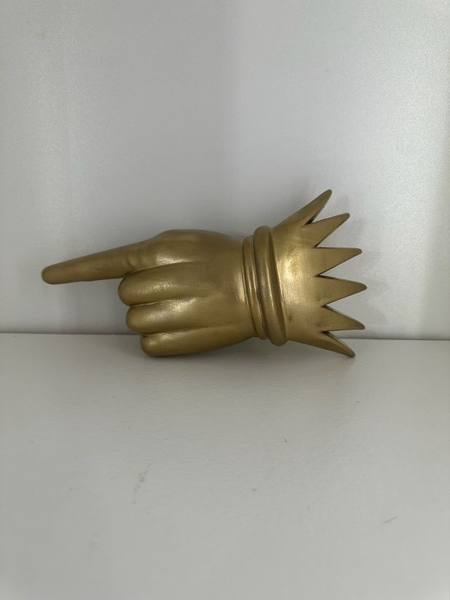 Mano de Flourish and Blotts 14 cm