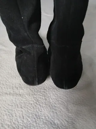 Stivali scamosciati neri - Tg 36