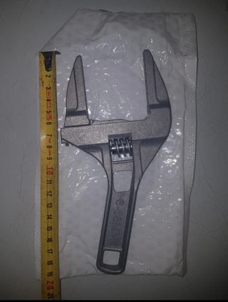 Llave inglesa ajustable 6-68 mm