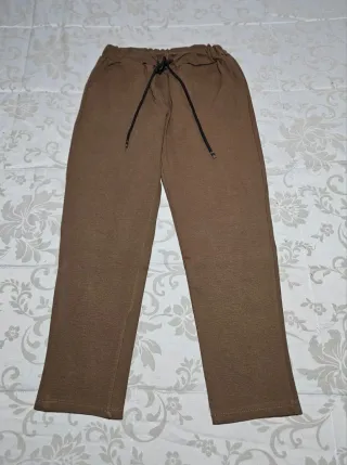 Pantalón marrón gomas mujer