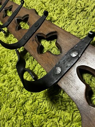 Perchero madera tallada 4 perchas