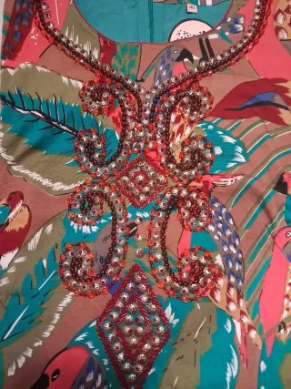 Vestido Almatrichi Multicolor con Lazo Rojo