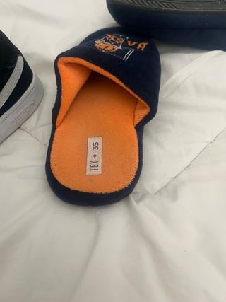 Zapatillas Puma y Chanclas