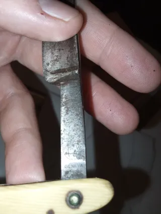 Navaja afeitar palmera geneva muy antigua pequeña