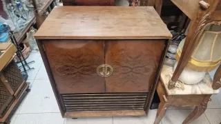 Mueble radio tocadiscos telefunken "beethoven 58"