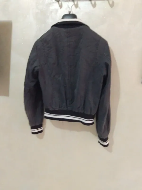 Giubbotto vintage nero e bianco