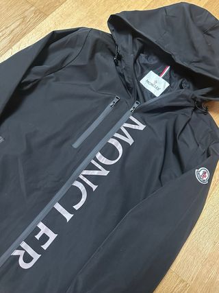 Cortavientos Moncler Negro