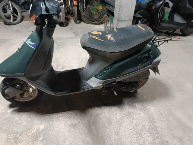 Honda Vision 75cc,con papeles