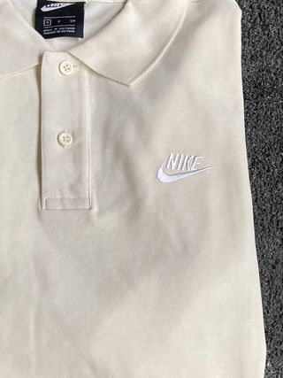 Classic Nike Polo Shirt M – Beige Cream Tone