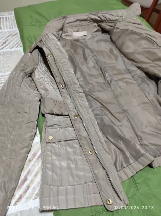 Parka mujer beige