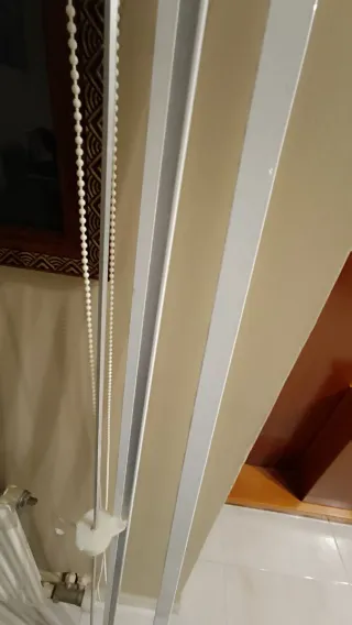 Estor infantil con barra y cadena