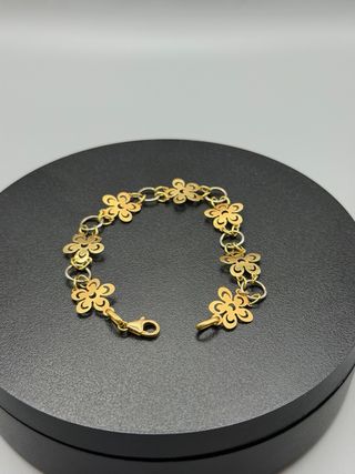 Ref45 Pulsera de flores de oro de 18k.