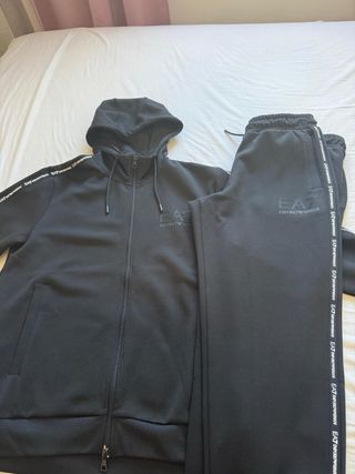 EA7 Emporio Armani Chándal Negro Nuevo talla L