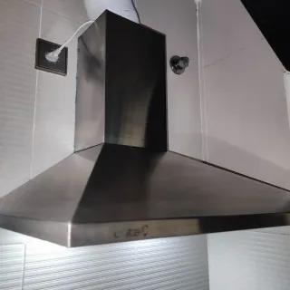 Campana extractora Cata