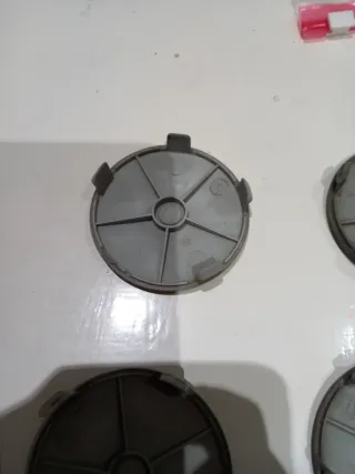 4 Tapabujes BMW Originales