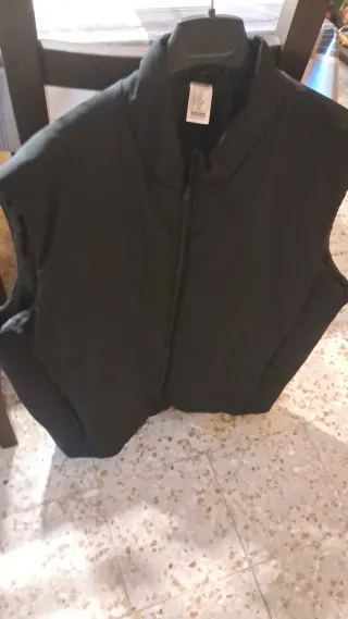 Chaleco negro caballero sin estrenar