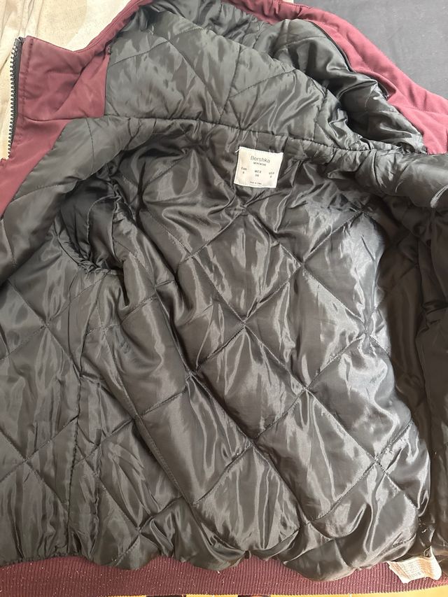 Chaqueta impermeable Bomber Bershka vinotinto