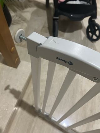 Barrera de seguridad para escaleras blanca