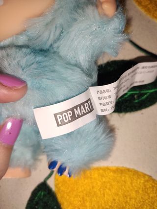 Labubu peluche azzurro