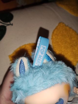 Labubu peluche azzurro