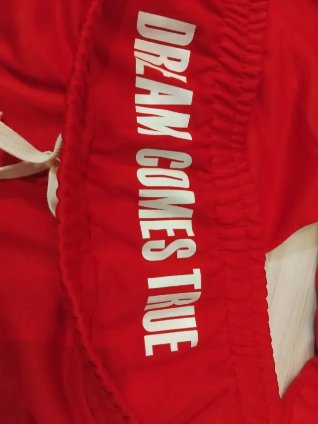 Conjunto rojo Talla M