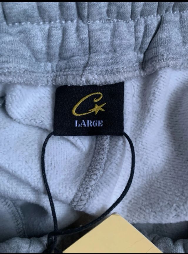 Pantalón chándal Corteiz Gris