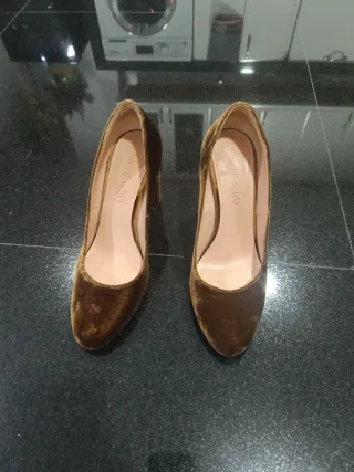 Zapatos Nichi Seijo Marrones Tacon Un Uso
