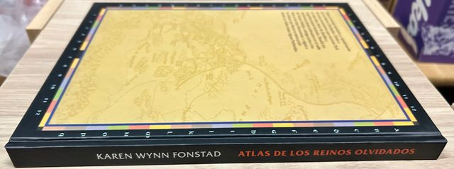 Atlas de Los Reinos Olvidados (Spanish Edition)