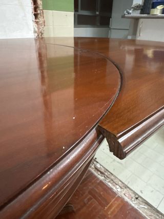 Mesa de salón ovalada extensible madera maciza