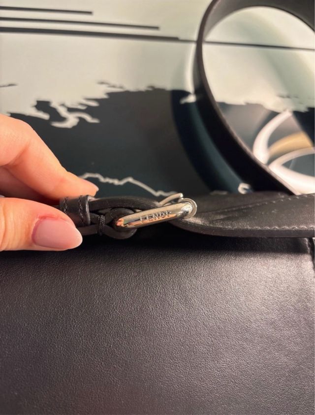 Borsa Fendi Pelle Nera Logo Roma