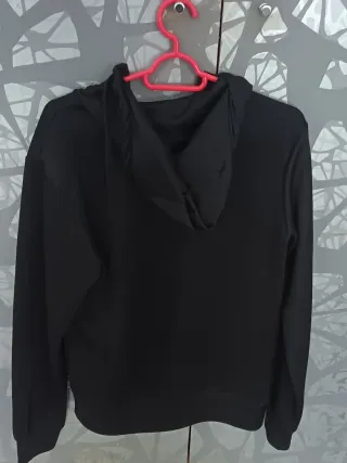 Sudadera Nike Negra con Cremallera y Capucha