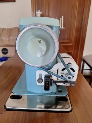 Máquina de coser Alfa Alfalmatic 169