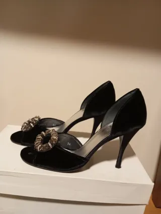 Zapatos Stuart Weitzman terciopelo negro talla 36