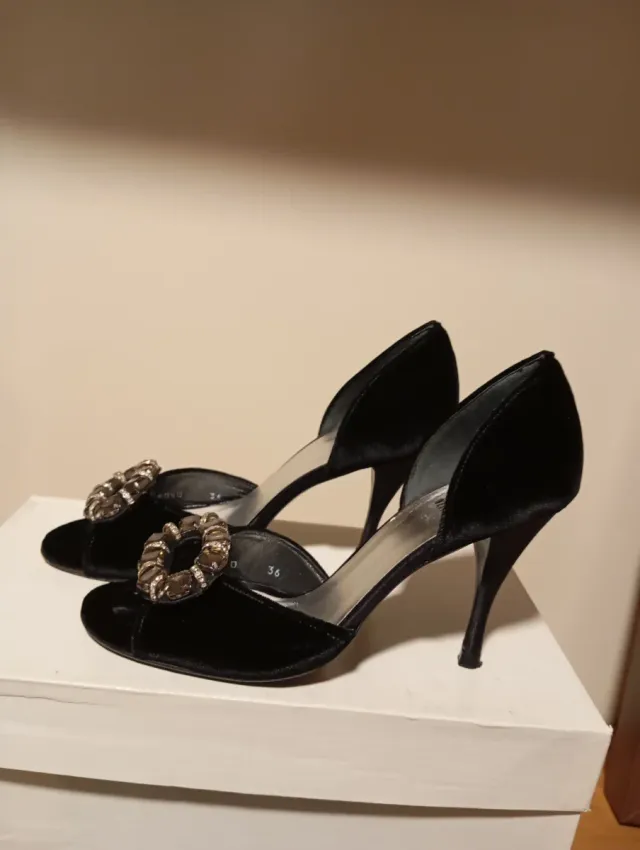 Zapatos Stuart Weitzman terciopelo negro talla 36