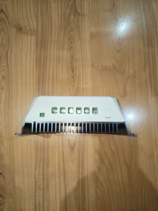Regulador Carga Solar EPEVER PWM 60A 12/24V