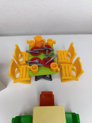 Playmobil: Mesas y habitaciones infantiles