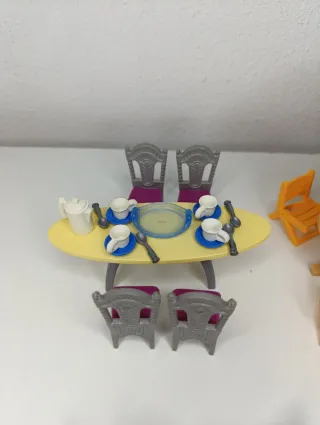 Playmobil: Mesas y habitaciones infantiles