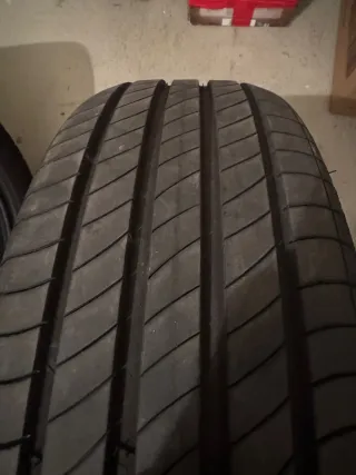 UN Michelin E Primacy 195/60R18 96H S1
