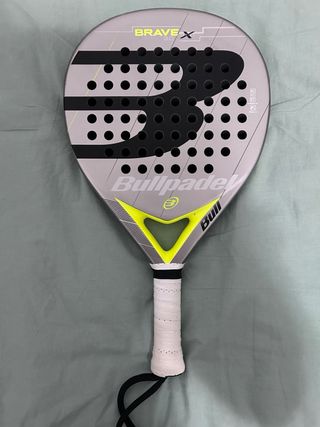 Pala Pádel Bullpadel Brave X